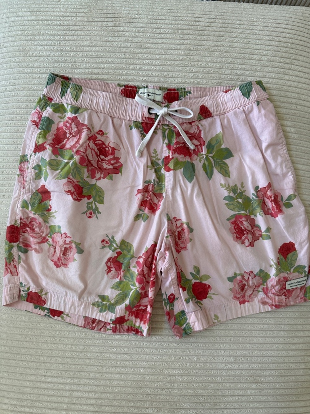 Modern Amusement Men’s Pink Floral Drawstring Swim Shorts in Size M